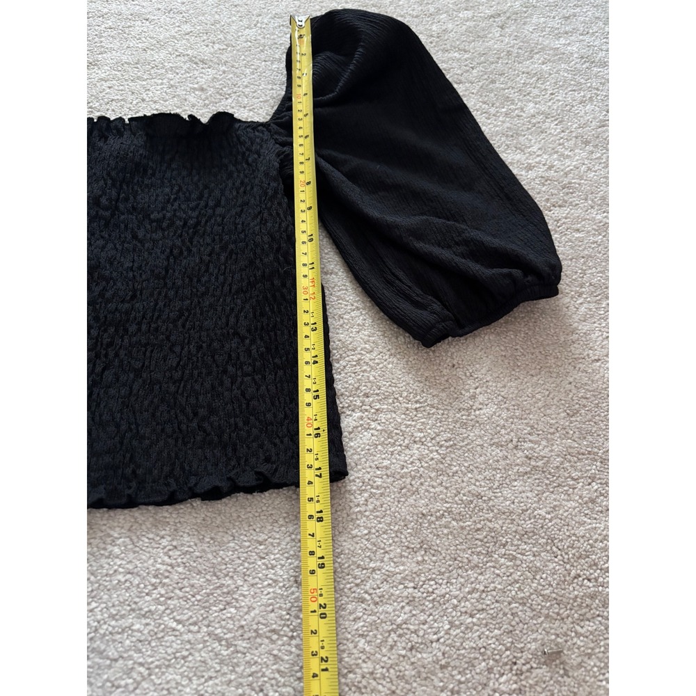 SOLD H&M Black Smocked Puff Sleeve Square Neck Top Women's Medium - Picture 4 of 5